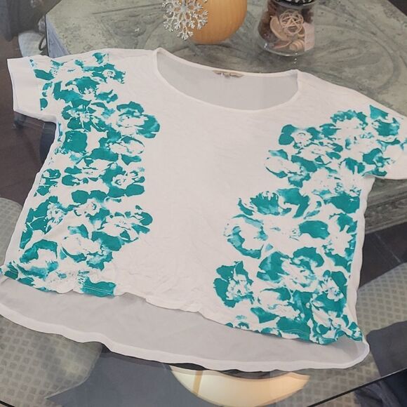 𝅺rw&co Summer Flowy Tee Shirt - Picture 1 of 5